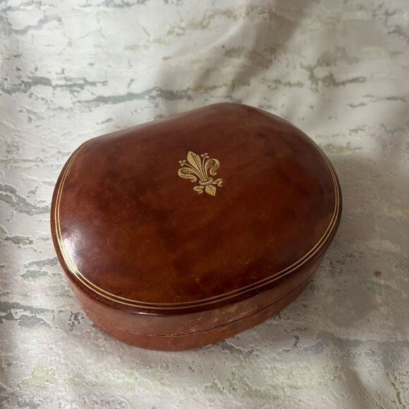 Vintage Made in Italy Leather Trinket box - Picture 1 of 15